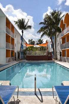 Miami Airport Villas Bagian luar foto